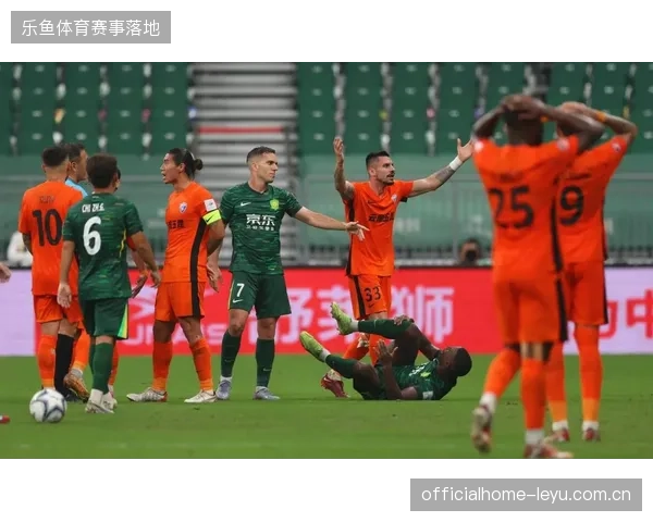 罗马尼亚中场约尼查以9次助攻闪耀半程，成为云南玉昆进攻组织核心